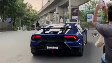 Lamborghini Crazy Fans