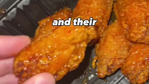 Ghost Pepper vs Sweet n Spicy Wings! 🤯🔥 #popeyes #friedchicken #wings