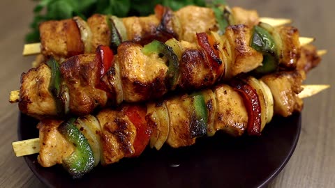 Juicy shashlik made from chicken breast and vegetables in one pan! Easy and fast!
