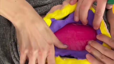Weird Play Doh GENDER REVEAL 😮🌈 (For Entertainment only