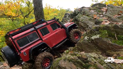 ⚠️RC CAR EXPEDITION⚠️ KRCSKY LES #9 -TRX4 Defender, red, on rock / RC Driver Studio