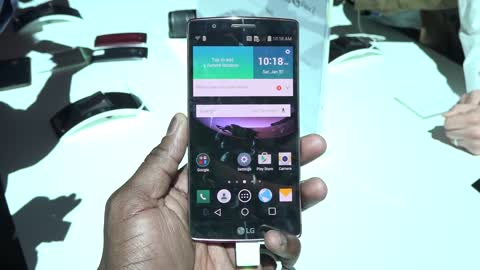 LG G Flex 2 smartphone hands-on review