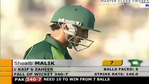 Pakistan need 14 runs from 11 balls against india _2004 _ WHO GONNA WIN