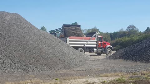 Smith’s Gravel Pit - Stone Delivery in Syracuse, NY