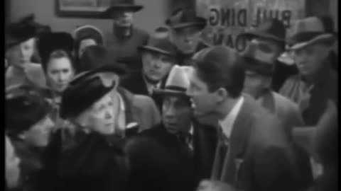 George Bailey Survives a Bank Run