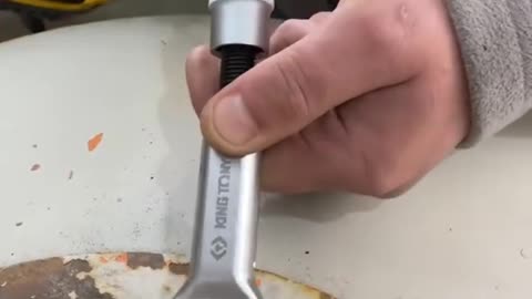 [tips&trick] przecinak do śrub i nakrętek - bolt and nut cutter