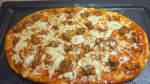 Chicken cheese Pizza Recipe | Homemade Pizza Dough | Pizza Sauce yummy Pizza. ..