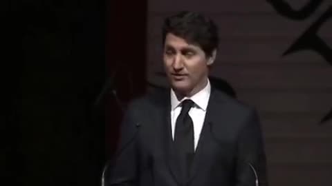 Trudeau jokes about how he bought out the mainstream media in $600 million dollar aid package