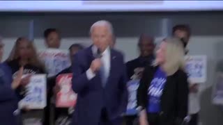 Feed gets cut off after Biden randomly grabs the mic and starts rambling