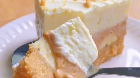 Banoffee Cream Pie Delight! 🥧✨