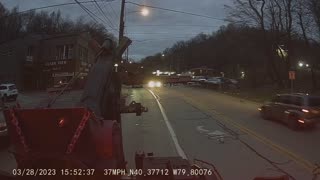 Turning lane idiot