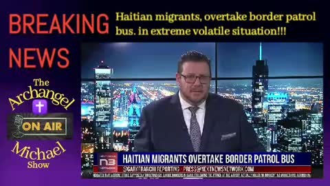 BREAKING NEWS: Haitian migrants, overtake border patrol bus.