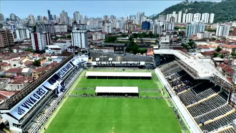 Brazilian city of Santos bids farewell to Pele