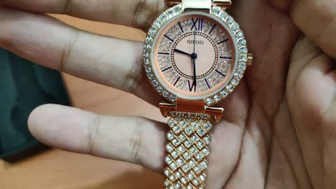 Nibosi women watch Rose Gold Diamond Wrist watch