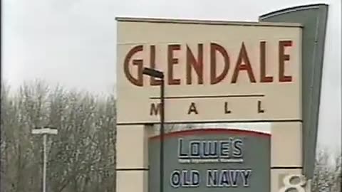 April 15, 2002 - 4 Stores Seek to Pull Out of Indy's Glendale Mall