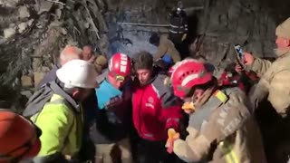 Woman Rescued After Surviving For 140 Hours Beneath The Rubble