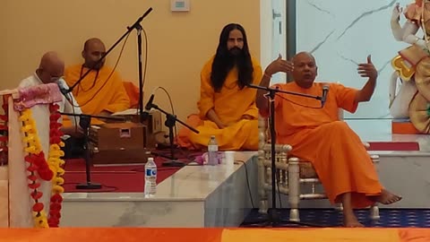 Discussion on Hinduism with Swami Aksharananda
