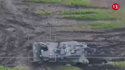 Russian army shows how it shot with a drone Leopard-2 tank in Ukraine