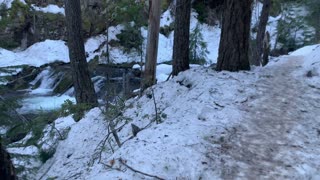 Icy Snow Hiking Beside Roaring River in Winter – Tamanawas Falls – Mount Hood – Oregon – 4K