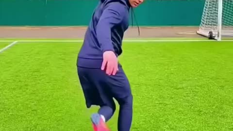 Learn Football Skill easily in minutes