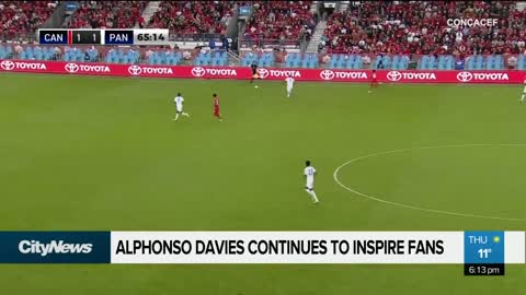 Alphonso Davies continues to inspire fans