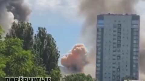 Six Russian Missiles Strike Kiev Complex