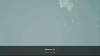 SpaceX rocket explodes three minutes after liftoff