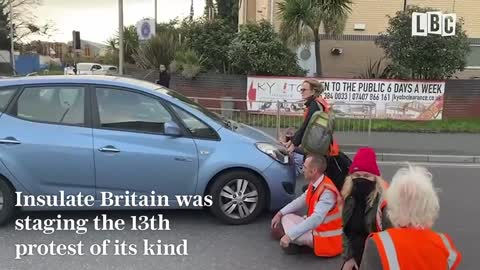 Insulate Britain Fighting breaks out as furious drivers drag protesters from the road