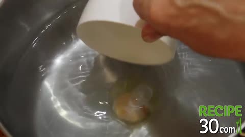 Eggs Benedict Recipe in 30 seconds.f