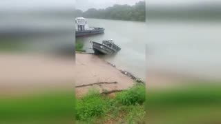 Hungarian patrol boat runs full speed into the guide cable of a ferry