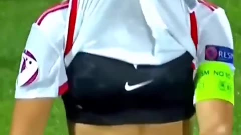 🤣🤣 Crazy Moments In Woman's 😂 Football 😂 #shorts #funny #moments