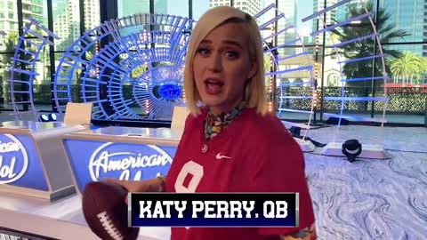 LOL! Roll Tide With Katy Perry As She Pranks Luke Bryan On The Set Of Season 4 - American Idol