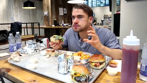 11LB GIANT BURGER AND FRIED CHICKEN PLATTER! Crazy Cheat Meal & Menu Challenge