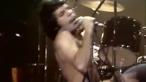 Queen - Fat Bottomed Girls (Official Music Video)