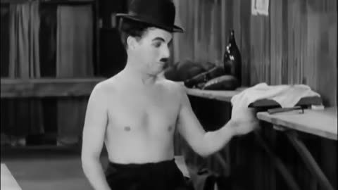 Charlie Chaplin funny video 1931