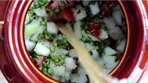 1918 Bean Pot Recipe: Dried Peas with Rice and Tomatoes