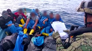 Mexican navy seizes cocaine in high-speed chase at sea