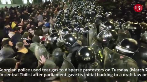 "No to Russian law" - thousands protest in Georgia