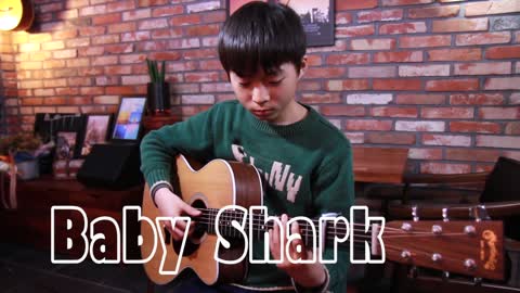 Baby Shark fingerstyle guitar Cover by Sean Song