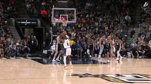 SEVEN 3's!!! LeBron Gets His Jumper on Track in San Antonio