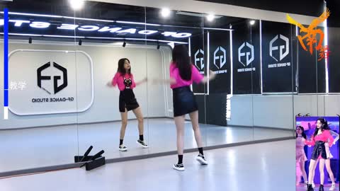 Korean Hot Dance Show