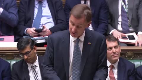 Jeremy Hunt mistakenly says government will invest £600bn in ‘future vote’