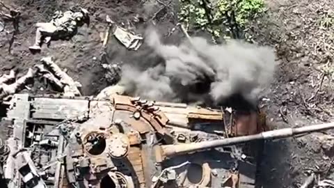 Ukrainian Drone Eliminates Russian Soldiers | Graphic Content | War Footage