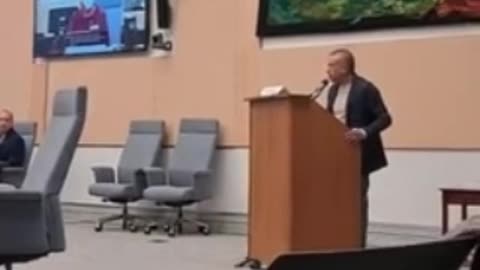 School Board Member Refuses A Concerned Parent's Speech Because It Might Offend The 'Gender Diverse'