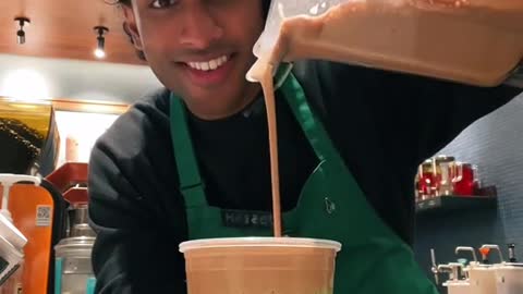 Frankenstein Drink is a mad spooky drink at Starbucks👻