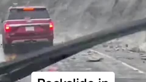 Rockslide in Yellowstone almost takes out car