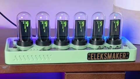 Green Elekstube Nixie Clock! #coolgadget