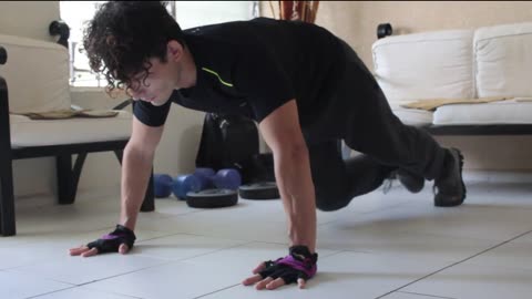 The Push-Up Evolution: Take Your Fitness to the Next Level ( part 1 )