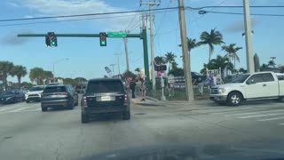 HUNDREDS OF TRUMP SUPPORTERS Line the Street in Palm Beach after He Returns from New York