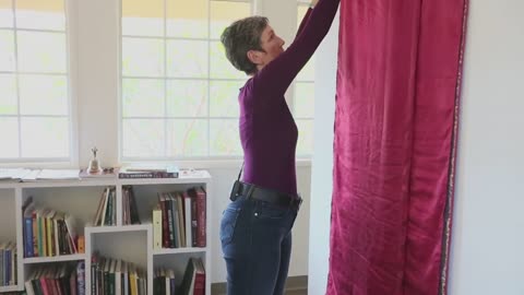 How to Hang a Thangka. How to Roll a Thangka.